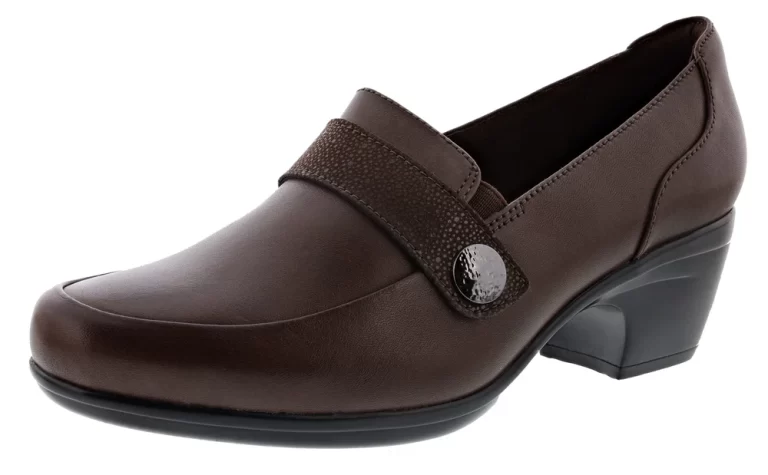 LEATHER SHOES FOR WOMEN